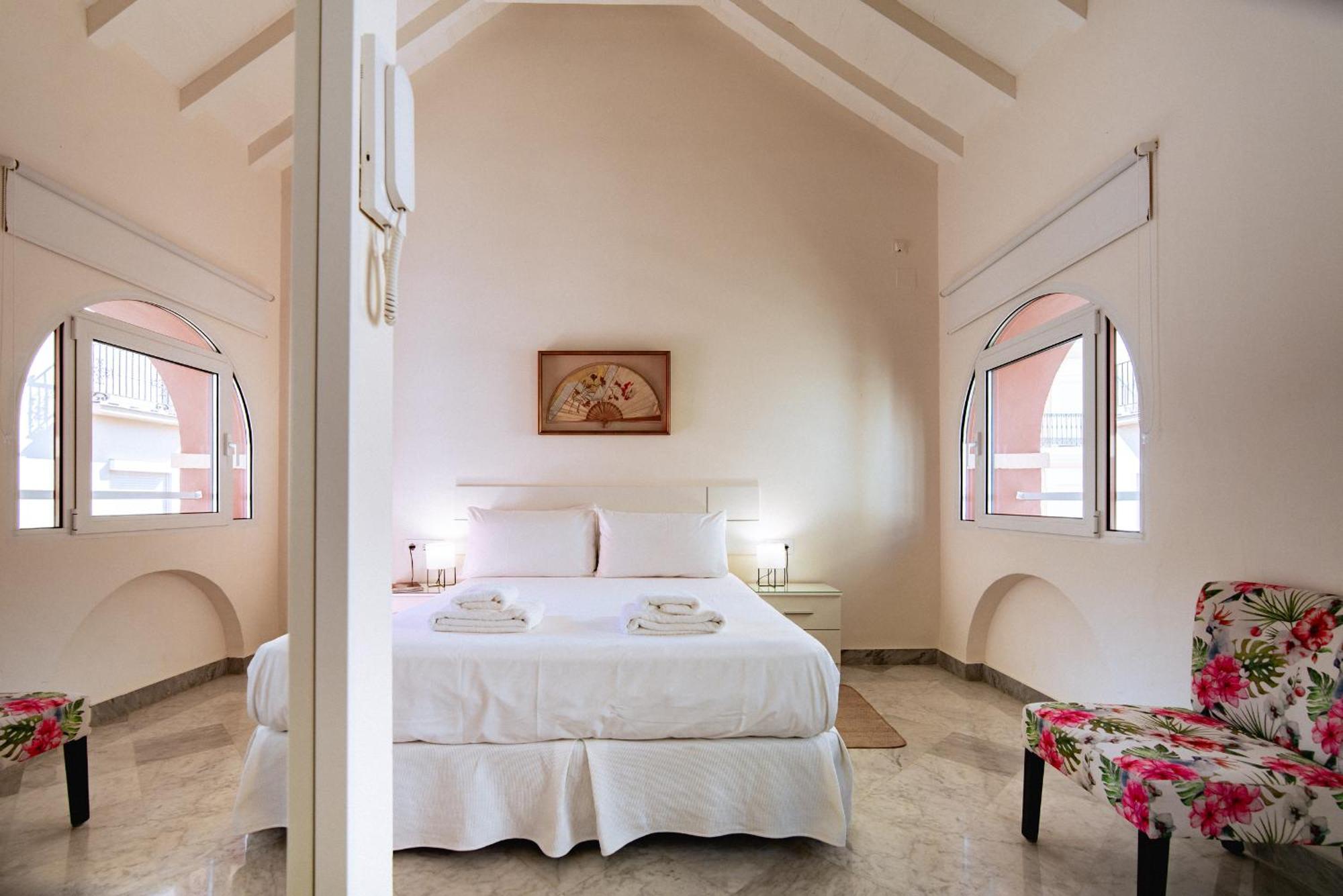 Casa Palacio Dona Guiomar เซบีญา ภายนอก รูปภาพ
